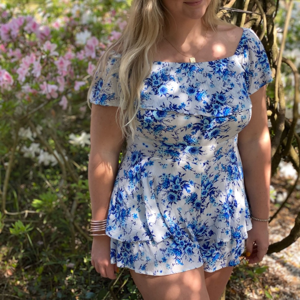 Altar’d State Floral Romper!